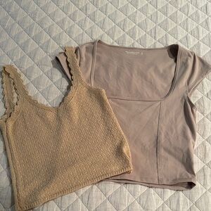 Women's Beige and Tan Tops Set - lot of 2 size medium